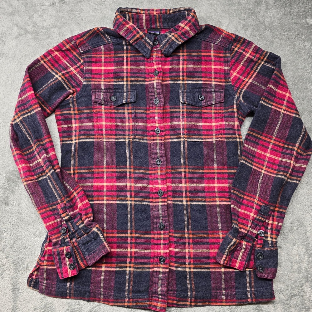 Patagonia Organic Cotton Flannel Shirt Women‎ Size 4 Red Navy Plaid Long Sleeve